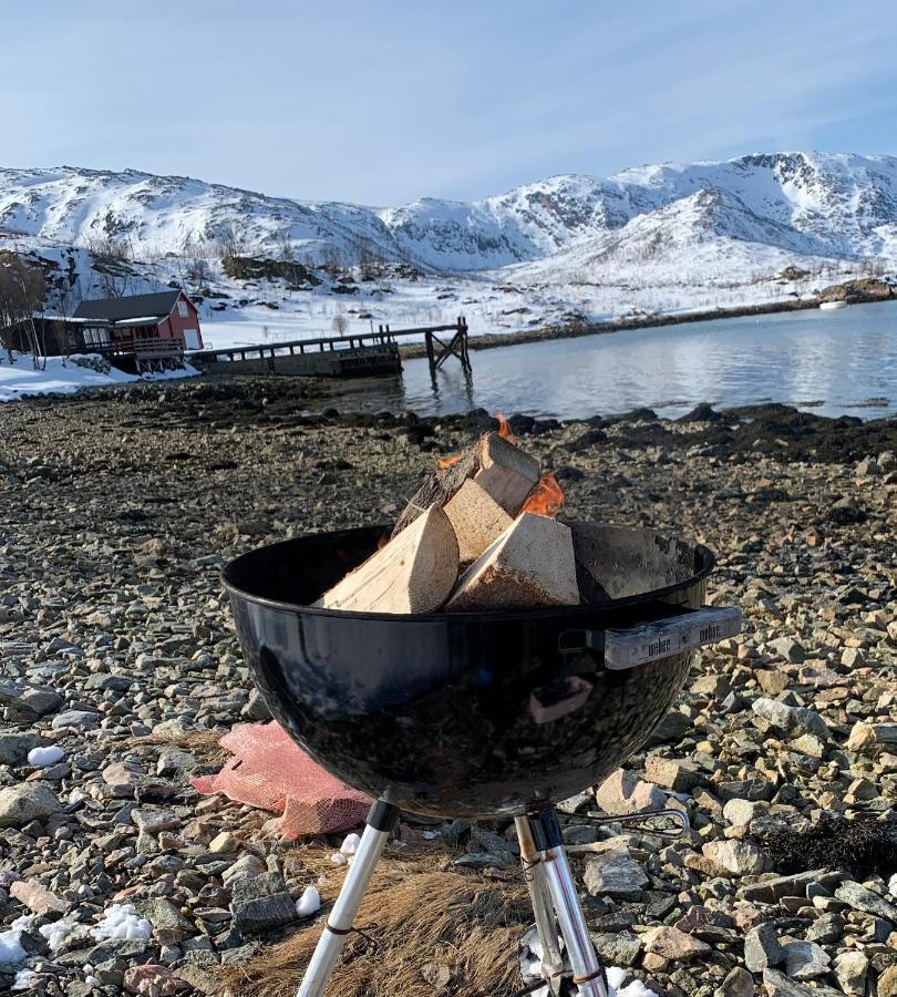 Kvaloya Apartment By The Sea Tromsø Exteriör bild